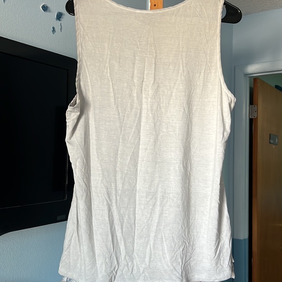 Top - Picture 3 of 3